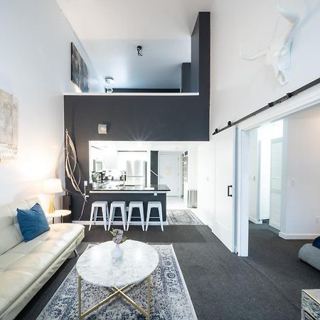 Space Needle Downtown Modern Top Story Penthouse ซีแอตเทิล ภายนอก รูปภาพ
