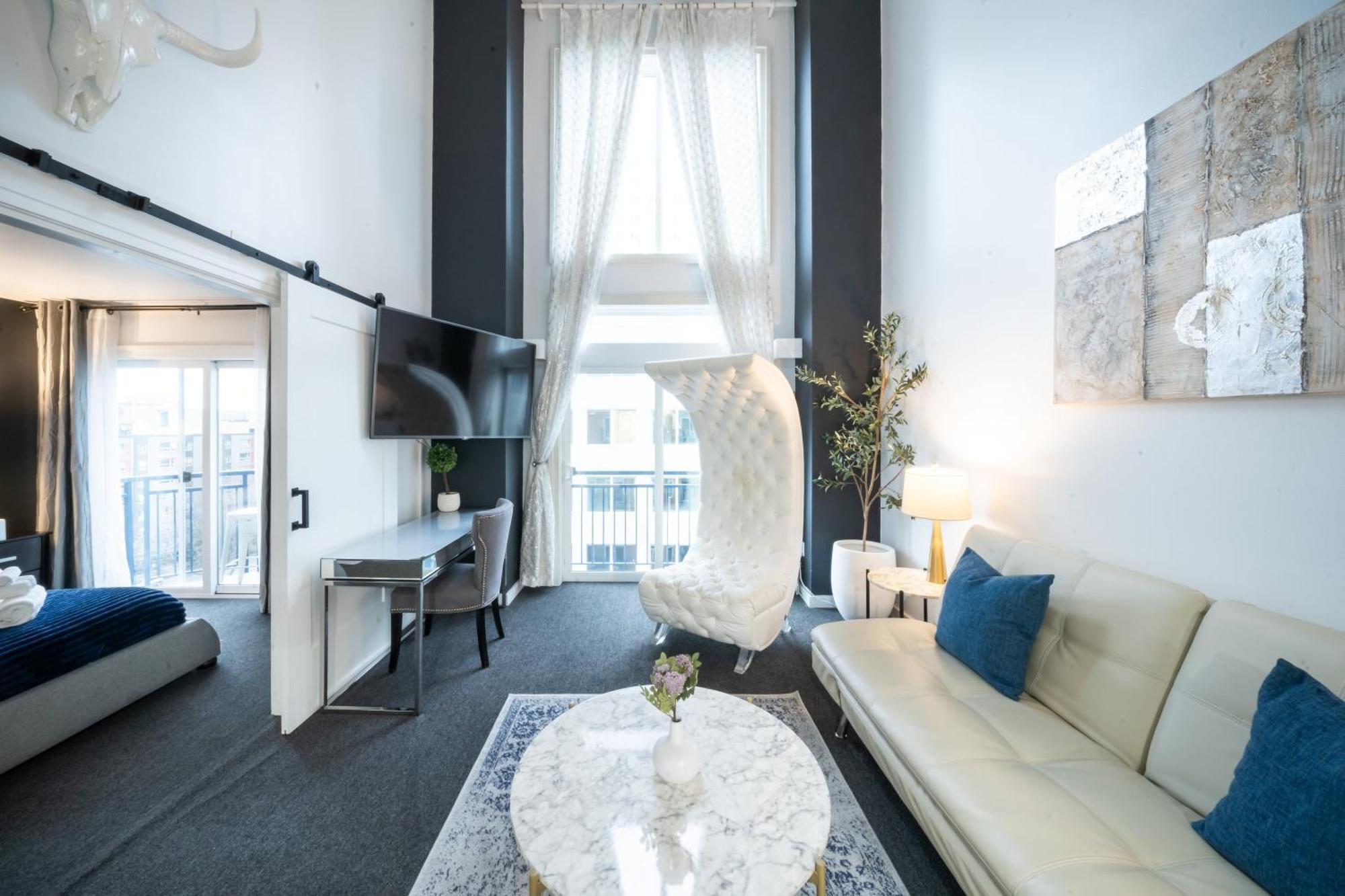 Space Needle Downtown Modern Top Story Penthouse ซีแอตเทิล ภายนอก รูปภาพ